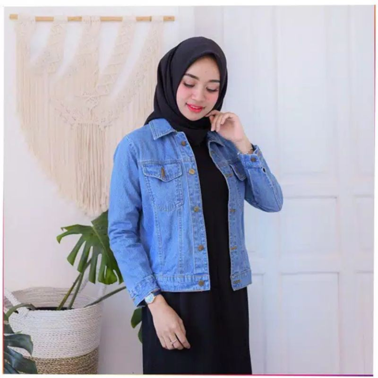 jaket denim wanita